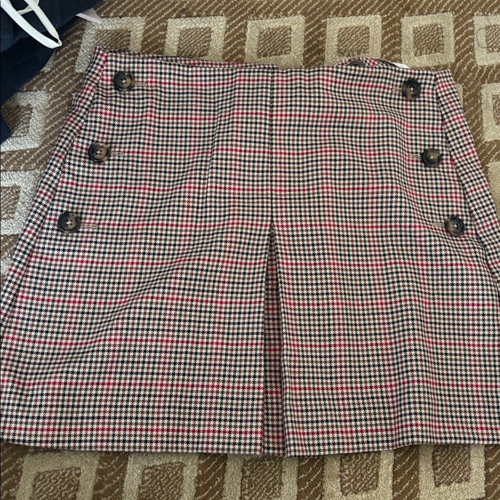 Houndstooth mini skirt